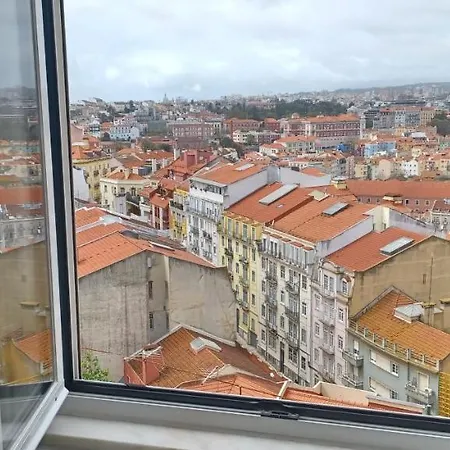 The Blue Sky Nest Apartment Lisbon